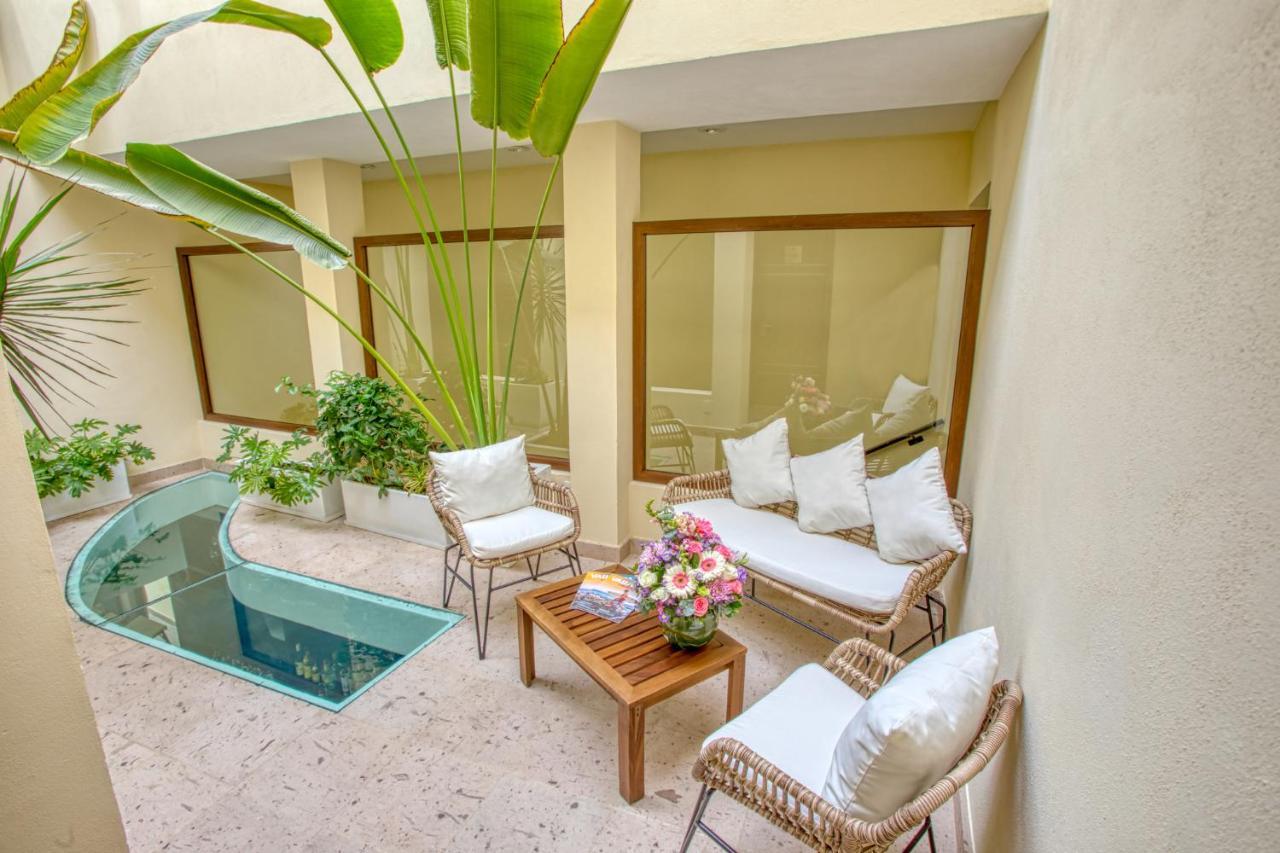 Casa Nicole Hotel Boutique Puerto Vallarta Exterior photo